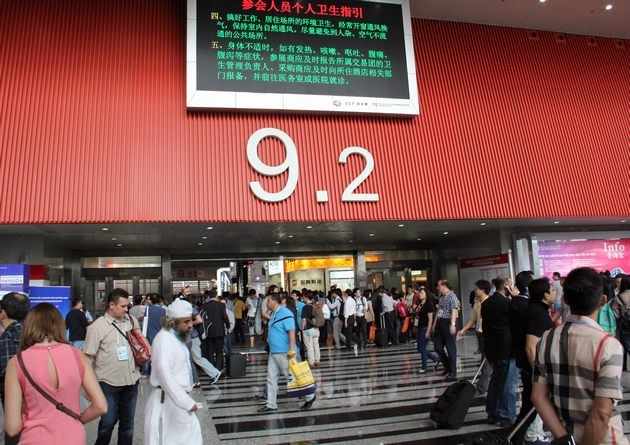 图2、pp电子游戏陶瓷外洋出口遥遥领先，一连几年雄踞9.2号馆最显眼的位置.jpg